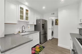 Photo #6: NP26079709 Listing 