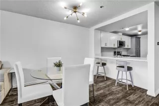 Photo #6: NP26082378 Listing 