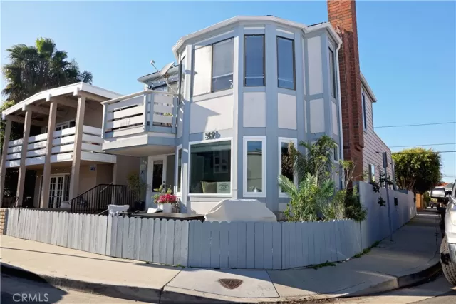 MLS: NP26082591 Condo For Sale