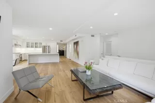 Photo #1: NP26084851 Listing 