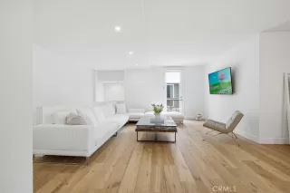 Photo #2: NP26084851 Listing 