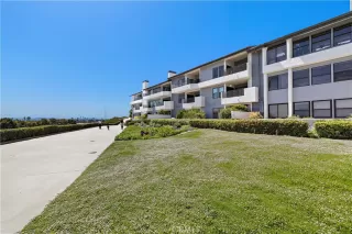 Photo #4: NP26088079 Listing 