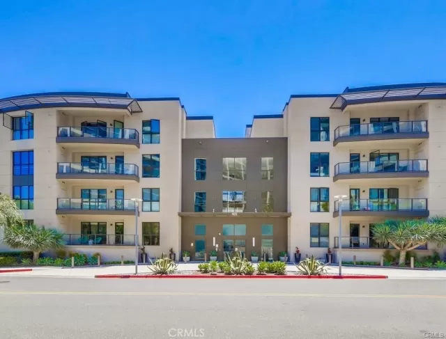 MLS: NP26099901 Condo For Sale
