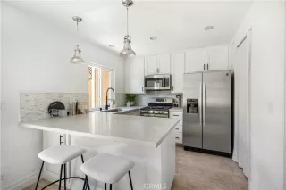 Photo #4: NP26104454 Listing
