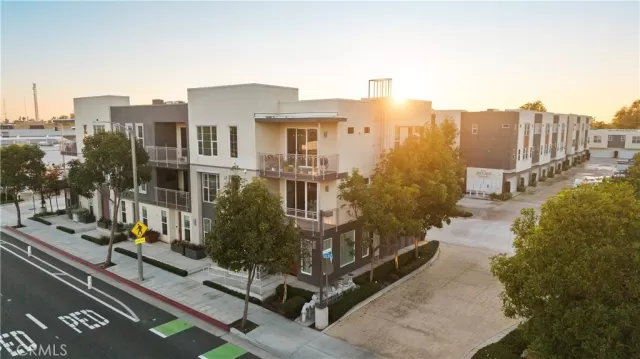 MLS: NP26112075 Condo For Sale