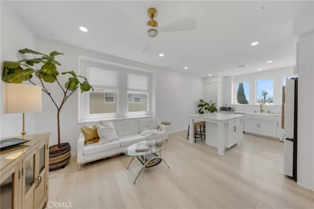 MLS: NP26112308 Condo For Sale