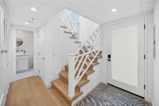 Photo #4: NP26123042 Listing