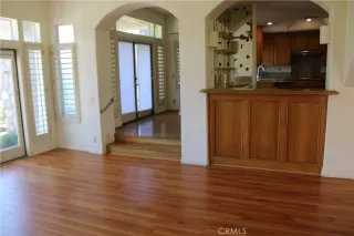 Photo #3: NP26130765 Listing 