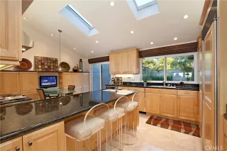 Photo #5: NP26132573 Listing