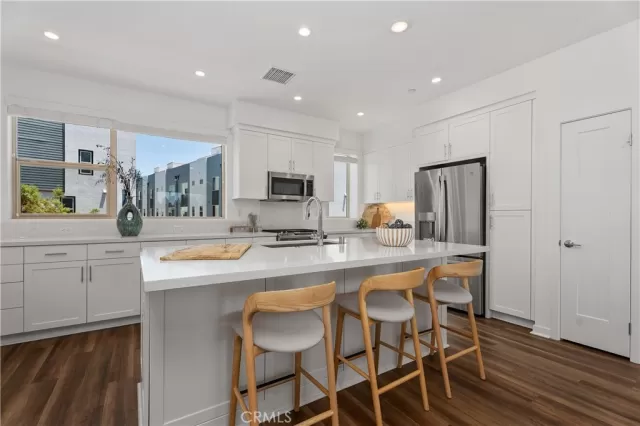 MLS: NP26133116 Condo For Sale