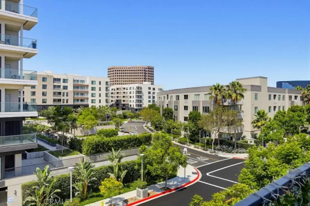 MLS: NP26135800 Condo For Sale