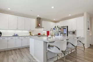 Photo #3: NP26135800 Listing 