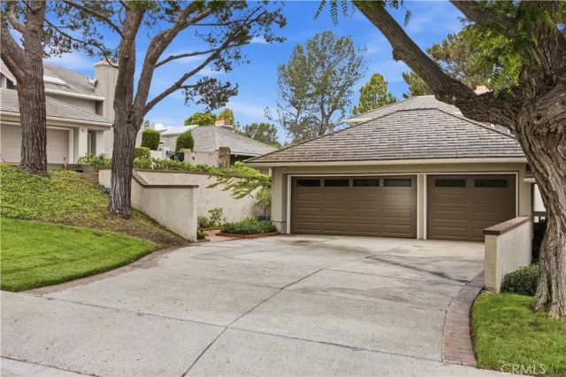 MLS: NP26143621 Condo For Sale