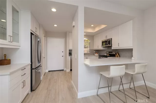 MLS: OC20175725 Condo For Sale