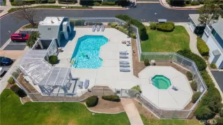 Photo #5: OC22104707 Listing 