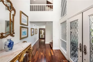 Photo #4: OC22138235 Listing