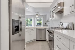 Photo #3: OC22140513 Listing 