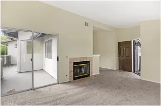 Photo #1: OC22152406 Listing 