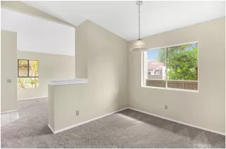 Photo #4: OC22152406 Listing 