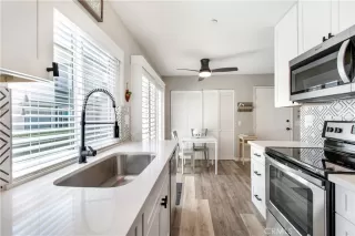 Photo #1: OC22156983 Listing