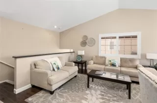 Photo #3: OC22167703 Listing 