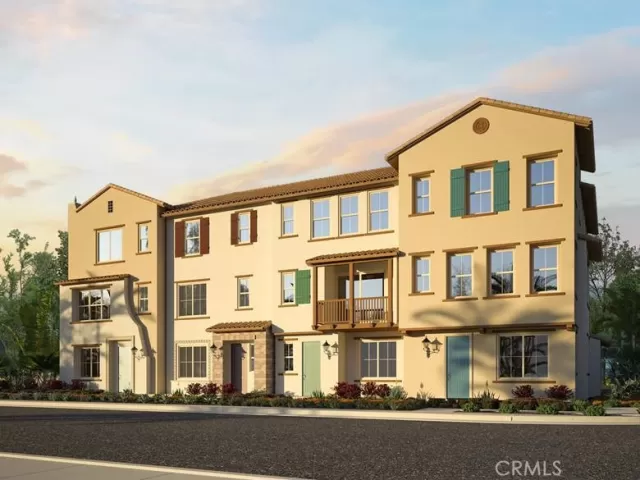 MLS: OC22170004 Condo For Sale