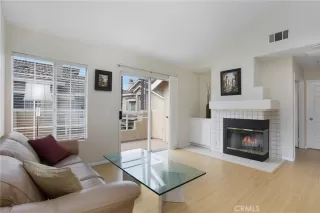 Photo #5: OC22170314 Listing 