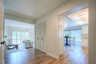 Photo #3: OC22170926 Listing