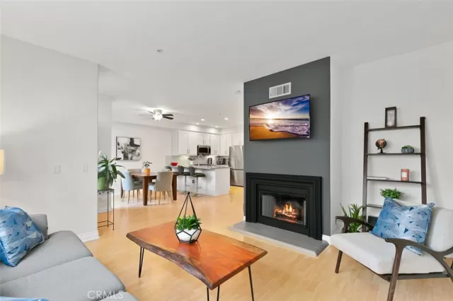 MLS: OC22171755 Condo For Sale