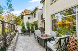 Photo #2: OC22171755 Listing 