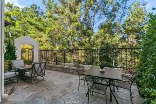 Photo #3: OC22171755 Listing 