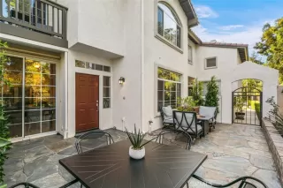 Photo #4: OC22171755 Listing 