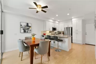 Photo #5: OC22171755 Listing 