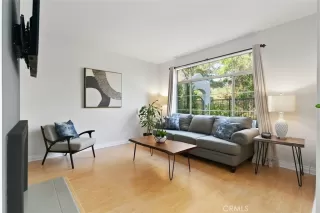 Photo #6: OC22171755 Listing 