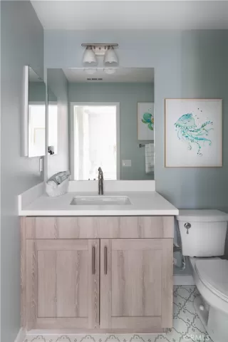 Photo #5: OC22172277 Listing