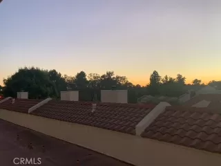 Photo #1: OC22173591 Listing 