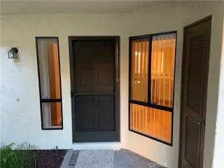 Photo #4: OC22173591 Listing 