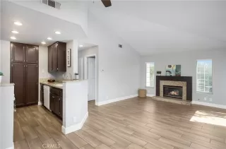 Photo #5: OC22179356 Listing