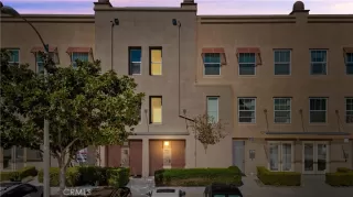 Photo #2: OC22180444 Listing 