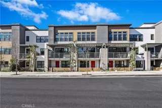 Photo #5: OC22180785 Listing 