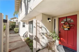 Photo #5: OC22182159 Listing 