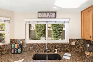 Photo #6: OC22182159 Listing 