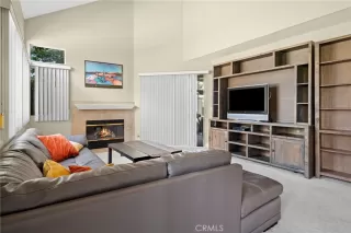 Photo #2: OC22185992 Listing