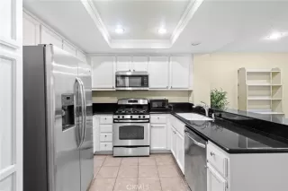 Photo #4: OC22185992 Listing