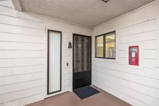 Photo #3: OC22186517 Listing