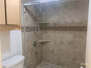 Photo #6: OC22187439 Listing