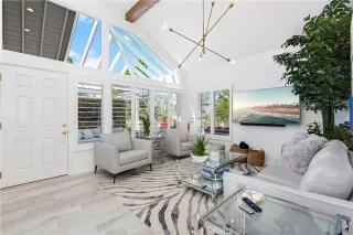 Photo #4: OC22194751 Listing 