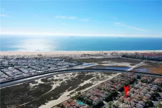 Photo #3: OC22197696 Listing