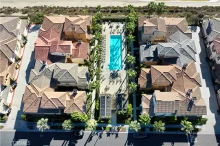 Photo #5: OC22197696 Listing