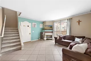 Photo #6: OC22198021 Listing